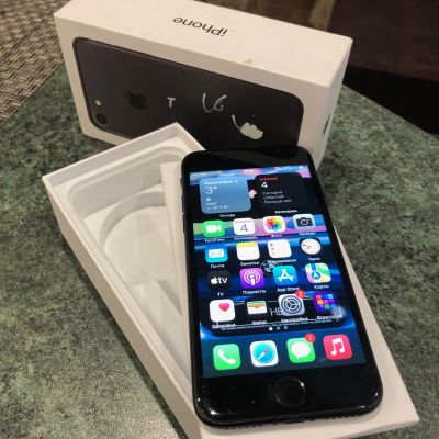 Лот: 20207983. Фото: 1. iPhone 7. Смартфоны
