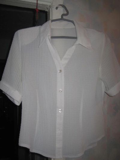 Лот: 4436607. Фото: 1. Блузка белая, 44-46р. Блузы, рубашки