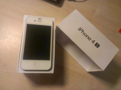 Лот: 3491530. Фото: 1. Iphone 4s 32Gb, White состояние... Смартфоны