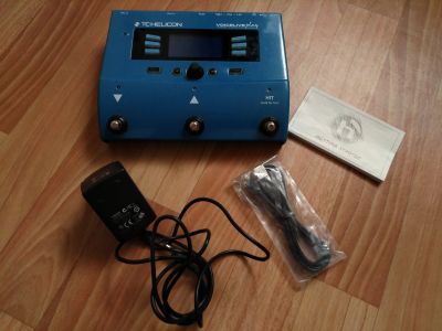 Лот: 11927526. Фото: 1. TC Helicon VoiceLivePlay. Микшеры, предусилители, микрофонные эффекты