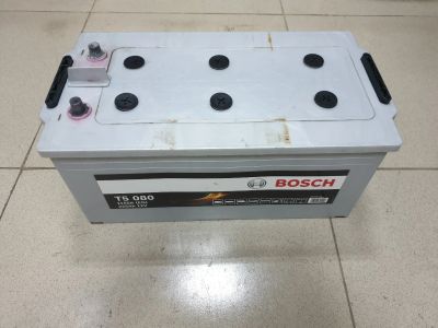 Лот: 15393683. Фото: 1. Аккумулятор Bosch 225 а/ч. Аккумуляторы