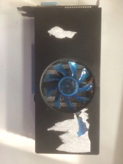 Лот: 12036166. Фото: 1. Видеокарта AMD Radeon hd 6550. Видеокарты