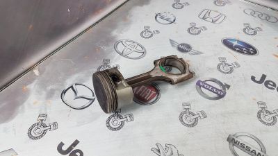Лот: 23587651. Фото: 1. Поршень с шатуном Volvo S80 B5244S... Двигатель и элементы двигателя