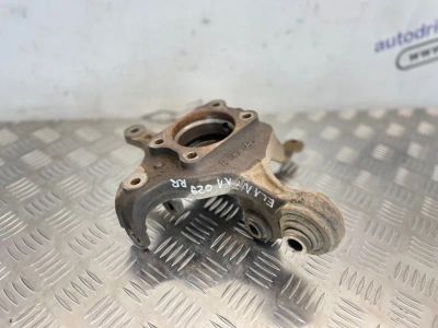 Лот: 21703545. Фото: 1. поворотный кулак Hyundai Elantra... Двигатель и элементы двигателя