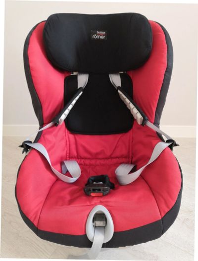 Лот: 15563166. Фото: 1. Детское автокресло Britax Romer... Детские автокресла