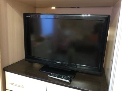 Лот: 17129633. Фото: 1. LCD ТВ Toshiba 32 дюйма. Телевизоры