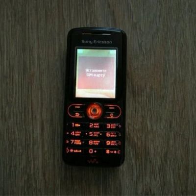 Лот: 11839853. Фото: 1. Sony erisson w200i. Кнопочные мобильные телефоны