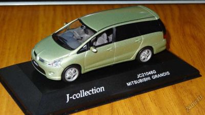 Лот: 5847354. Фото: 1. Mitsubishi Grandis J-collection. Автомоделизм