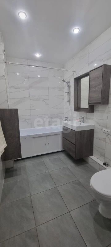 Лот: 25665345. Фото: 1. 3-комн. квартира , Красноярск... Квартиры, студии