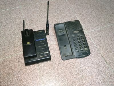 Лот: 11534406. Фото: 1. Кучка старых беспроводных телефонных... Проводные телефоны