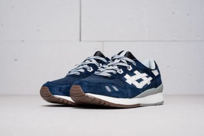 Лот: 12462661. Фото: 1. Кроссовки Asics Gel Lyte III синий. Кеды, кроссовки, слипоны