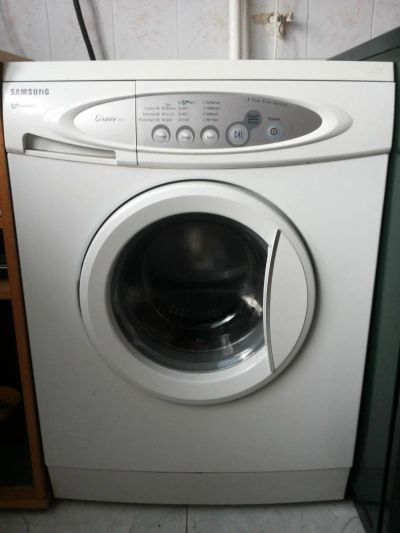 Лот: 4118021. Фото: 1. тиральная машинка-автомат Samsung... Стиральные машины