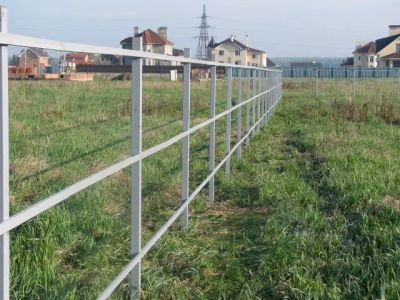 Лот: 3234922. Фото: 1. Столбы для забора на 40. Ворота, заборы, шлагбаумы