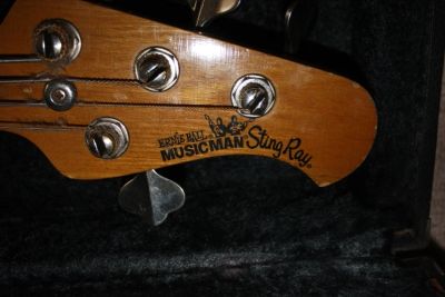 Лот: 6590623. Фото: 1. Musicman Sting Ray. Бас-гитара. Гитары