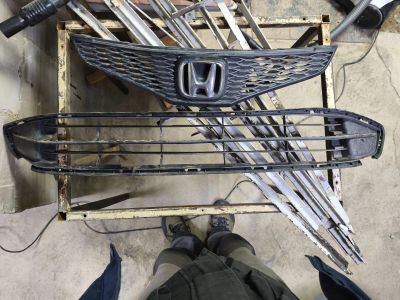 Лот: 25267245. Фото: 1. Решетка радиатора honda fit. Кузов