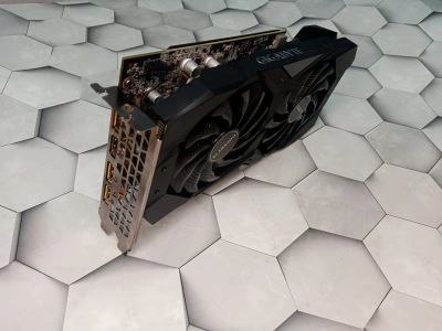 Лот: 20188200. Фото: 1. Видеокарта Gigabyte GTX 1660 Super... Видеокарты