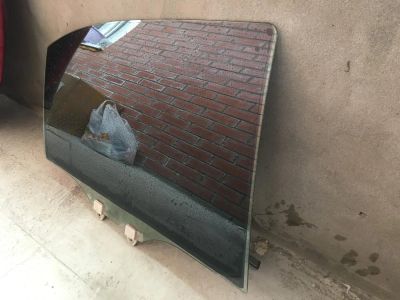 Лот: 10371133. Фото: 1. Заднее правое стекло Хонда аккорд... Другое (оснащение, оборудование, аксессуары)