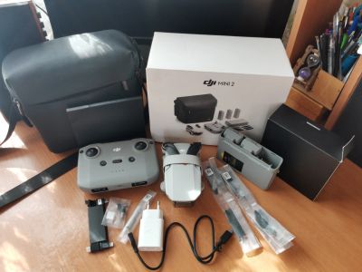 Лот: 20006120. Фото: 1. Квадрокоптер DJI MINI 2 Fly More... Квадрокоптеры