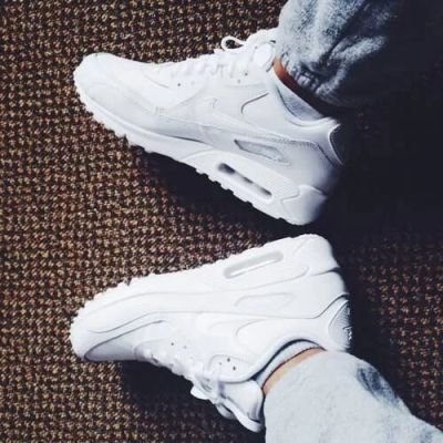 Лот: 5368540. Фото: 1. Кроссовки Новые Nike Air Max. Кеды, кроссовки, слипоны