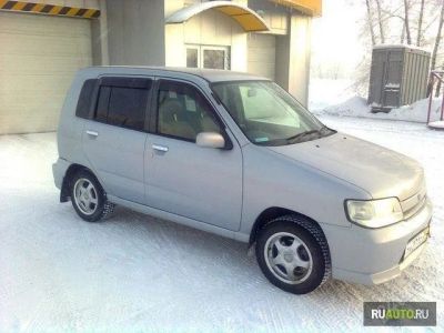 Лот: 2506589. Фото: 1. Nissan Cube. Автомобили