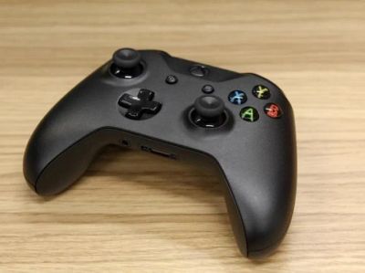 Лот: 25581571. Фото: 1. Геймпад Xbox one. Аксессуары для игровых приставок, консолей, геймпады