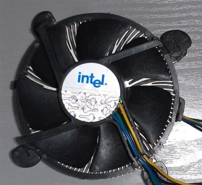 Лот: 1396014. Фото: 1. Кулер INTEL s775. Системы охлаждения