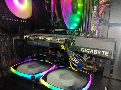 Лот: 20742819. Фото: 1. Gigabyte AMD Radeon RX 6600XT... Видеокарты