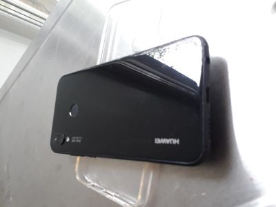 Лот: 12091397. Фото: 1. Продам Huawei P20 lite. Смартфоны