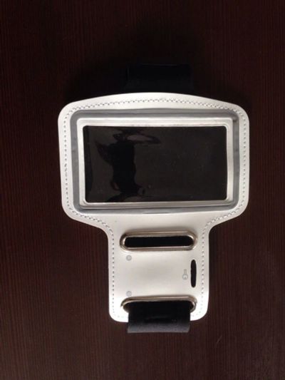 Лот: 4169522. Фото: 1. чехол на руку для iphone 5. Чехлы, бамперы