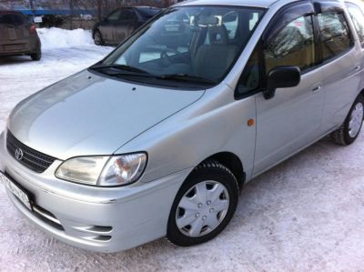 Лот: 6590113. Фото: 1. Продам Toyota Corolla Spacio 2000... Автомобили