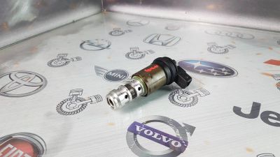 Лот: 23585364. Фото: 1. Клапан VVT-i BMW 1-Series N46B20... Двигатель и элементы двигателя
