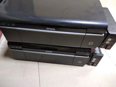 Лот: 11825301. Фото: 1. Epson L800 3 шт. одним лотом... Струйные принтеры