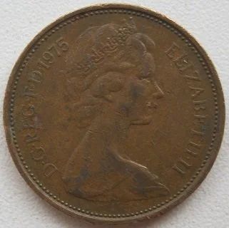 Лот: 12094562. Фото: 1. Великобритания 2 новых пенса 1975. Великобритания и острова