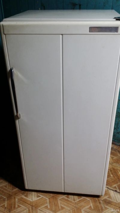 Лот: 13200598. Фото: 1. Холодильник Бирюса-3. Холодильники, морозильные камеры