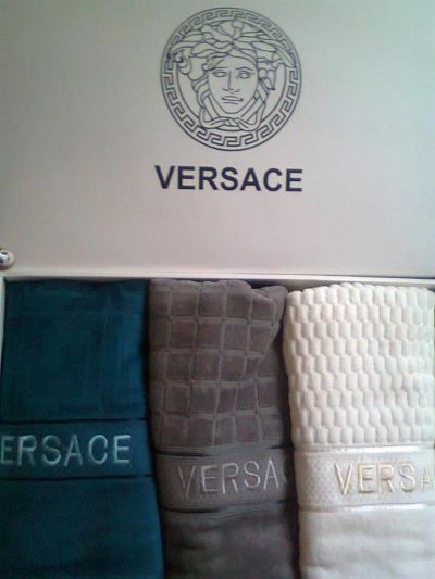 Лот: 3828969. Фото: 1. Подарочный набор полотенец Versace. Скатерти, салфетки