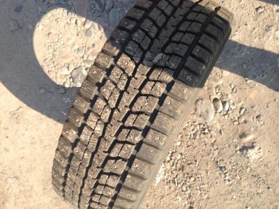 Лот: 4365588. Фото: 1. продам зимнию резину dunlop. Шины