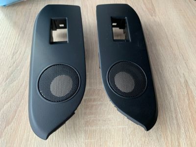 Лот: 25253346. Фото: 1. Наклaдкa стеклoпoдъeмникa в задние... Салон