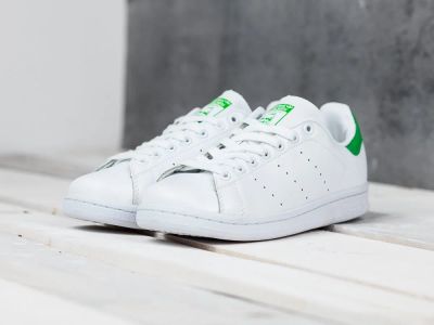 Лот: 10388031. Фото: 1. Adidas Stan Smith IB. Кеды, кроссовки, слипоны
