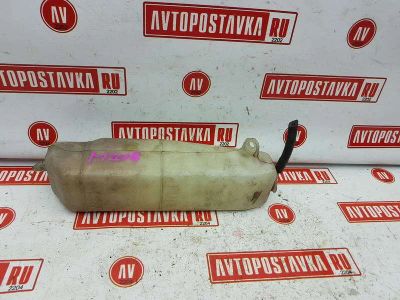 Лот: 20899585. Фото: 1. Бачок расширительный Daihatsu... Двигатель и элементы двигателя