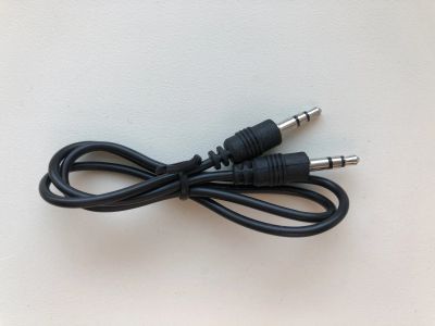 Лот: 25404684. Фото: 1. Кабель AUX MiniJack 3.5 (3 контакта... Шнуры, кабели, разъёмы