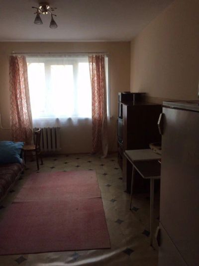 Лот: 10616246. Фото: 1. Сдам гостинку Толстого 8500. Квартиры, студии