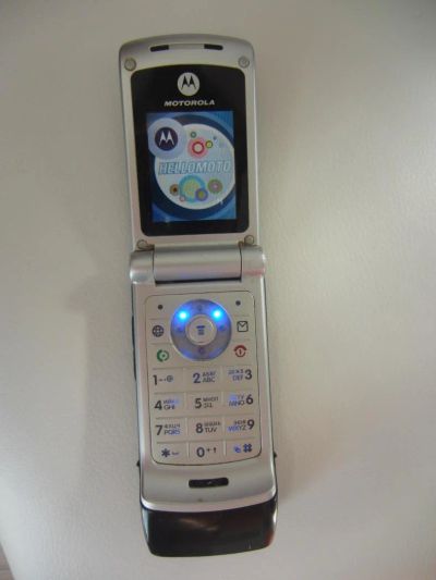 Лот: 3970257. Фото: 1. Motorola W375. Кнопочные мобильные телефоны