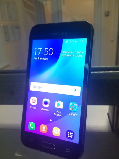 Лот: 10217901. Фото: 1. телефон samsung sm j120-f (3077... Кнопочные мобильные телефоны
