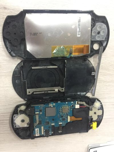 Лот: 11477776. Фото: 1. Игровая консоль psp. Игровые приставки, консоли