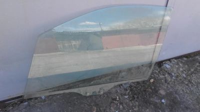 Лот: 7558622. Фото: 1. Стекло передней левой двери Mazda... Кузов