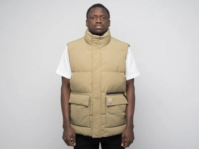 Лот: 21424025. Фото: 1. Жилет CarHartt. Верхняя одежда