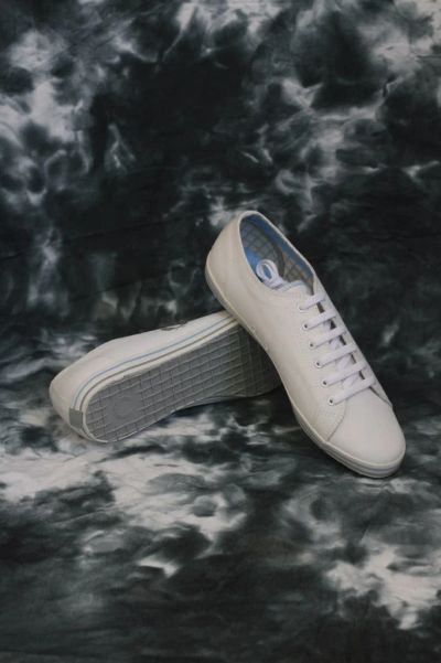 Лот: 3748076. Фото: 1. Кеды Fred Perry. Кеды, кроссовки, слипоны
