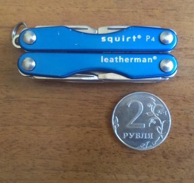 Лот: 5317436. Фото: 1. Leatherman Squirt P4 (синий) мини... Фонарики