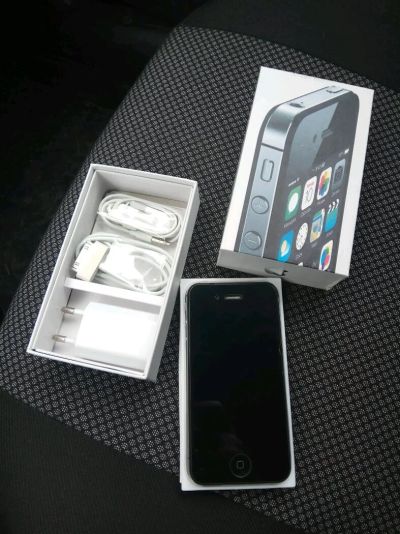 Лот: 14919041. Фото: 1. iPhone 4S на 16gb. Смартфоны