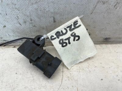Лот: 24004957. Фото: 1. датчик абсолютного давления Chevrolet... Двигатель и элементы двигателя